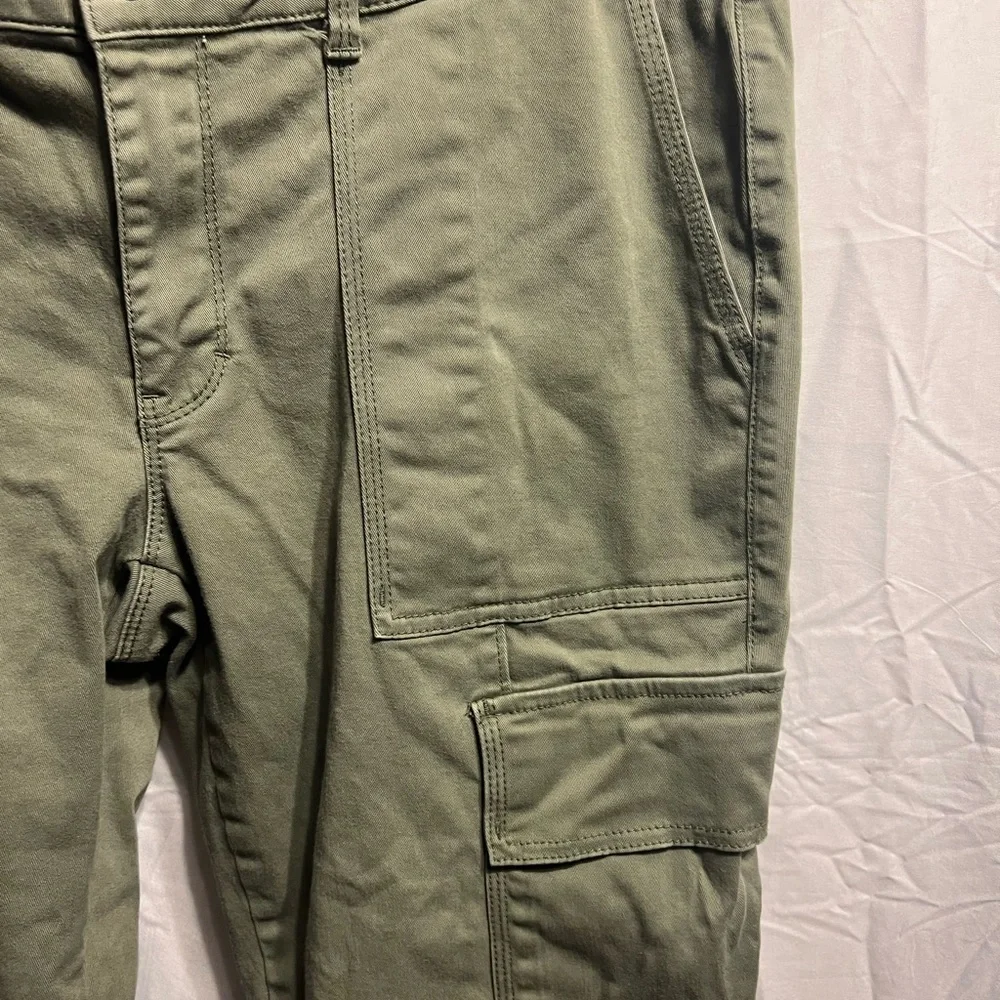 EUC White House Black Market denim jeans. Size 12. - Picture 5 of 14